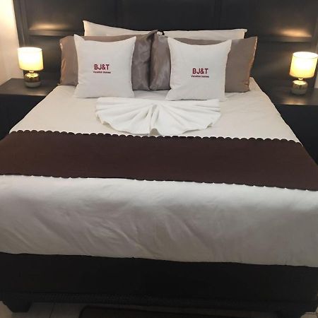 Bj&T Vacation Homes Kasane Ngoại thất bức ảnh